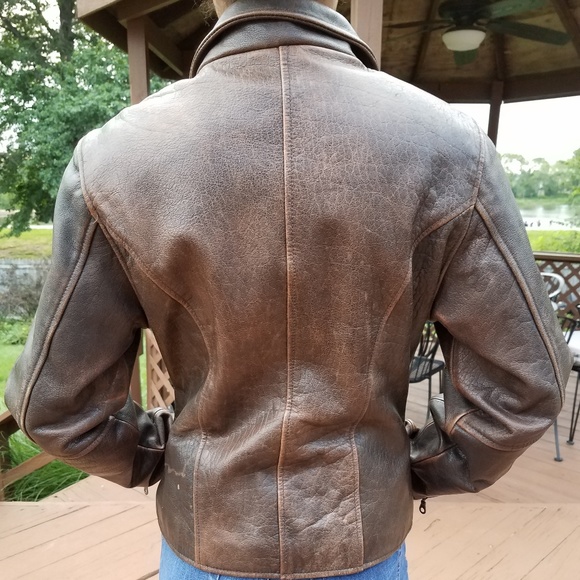 Leather Jacket - Picture 4 of 5